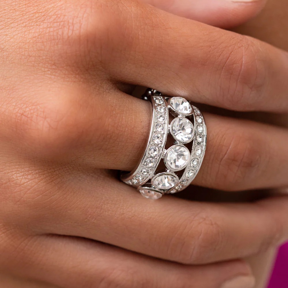 Princess Pedigree Paparazzi ring